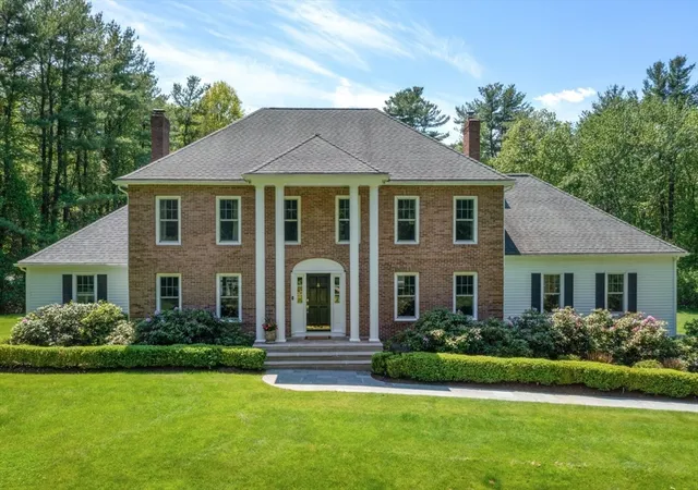 1st image of 25 Donnelly Dr, Dover, MA 02030 | MLS# 73528866