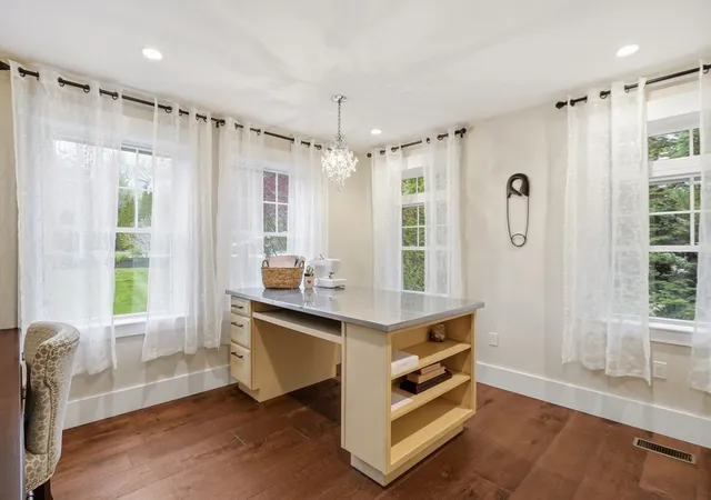 4th image of 5 Sherwood Dr, Billerica, MA 01862 | MLS# 73514342