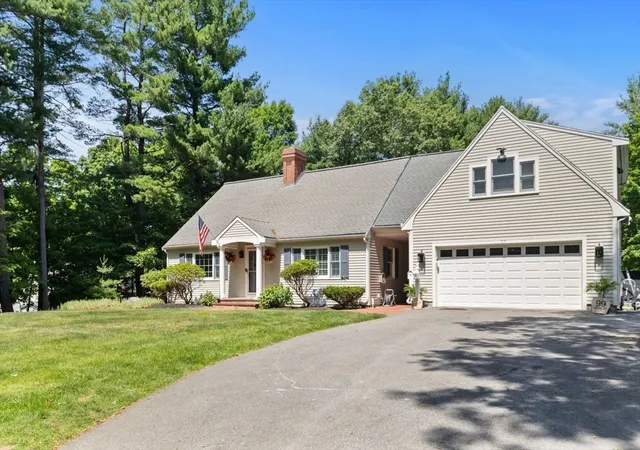 Homes for sale in North Reading, MA | 99 Park St, North Reading, MA 01864 | MLS# 73546107
