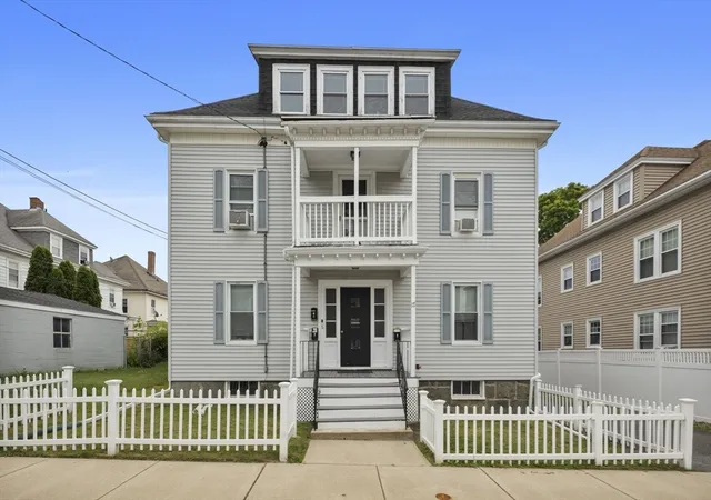 Homes for sale in Salem, MA | 17 Forest Ave #3, Salem, MA 01970 | MLS# 73545884