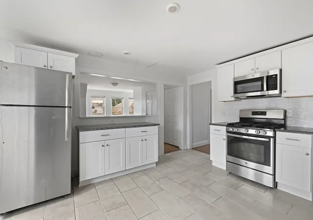 Homes for sale in Salem, MA | 17 Forest Ave, Salem, MA 01970