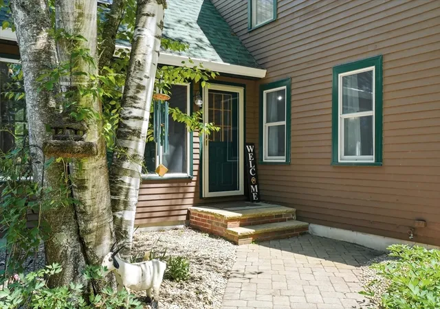 Photo 2 of Single family home for sale at 770 Boxford St, North Andover, MA 01845 | MLS# 73531875 | Listing updated on 2026-09-18