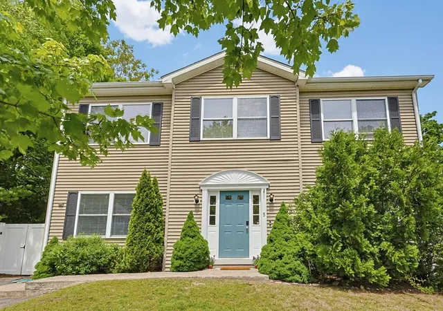 Homes for sale in Holliston, MA | 5 Jarbrook Rd, Holliston, MA 01746 | MLS# 73529642