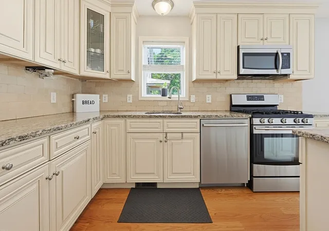 Homes for sale in Holliston, MA | 5 Jarbrook Rd, Holliston, MA 01746 | MLS# 73529642
