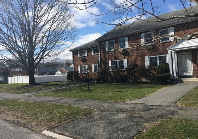 Homes for sale in Lexington, MA | 68 Emerson Gardens Rd #68, Lexington, MA 02420 | MLS# 73511514
