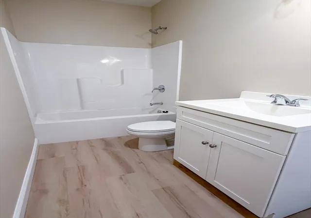 5th image of 50 52 Temple St, Lowell, MA 01851 | MLS# 73542651