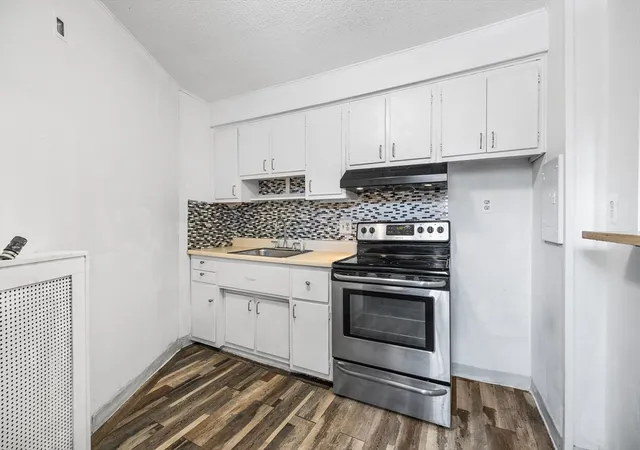 Homes for sale in Boston, MA | 100 Lanark Rd #8, Boston, MA 02135 | MLS# 73522276