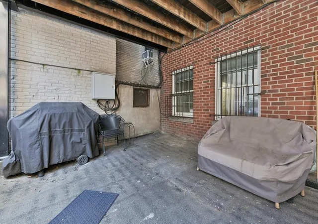 2nd image of 15 Saint George St, Boston, MA 02118