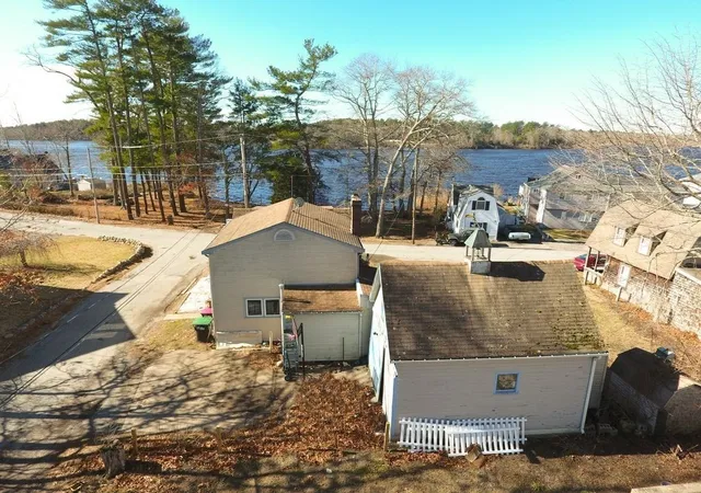 4th image of 22 Ocean Ave, Hanson, MA 02341 | MLS# 73493713