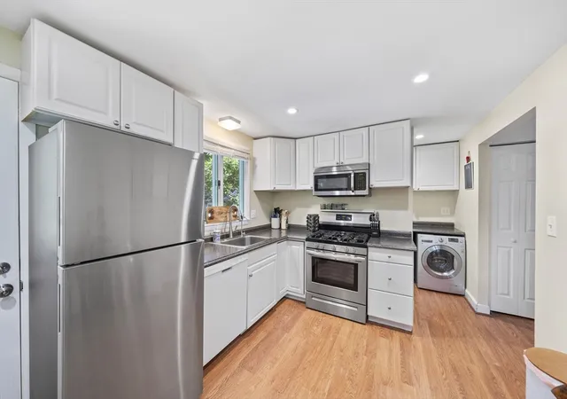 Homes for sale in Foxboro, MA | 11 W Belcher Rd #6, Foxboro, MA 02035 | MLS# 73549653