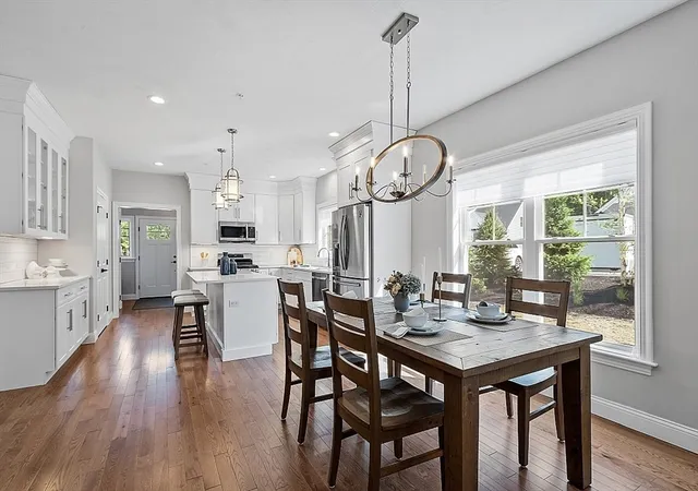 3rd image of 17 Conifer Circle #32, Shrewsbury, MA 01545 | MLS# 73516681