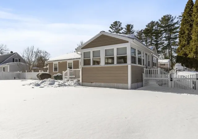 5th image of 6 Starlight Avenue, Chelmsford, MA 01824 | MLS# 73476283