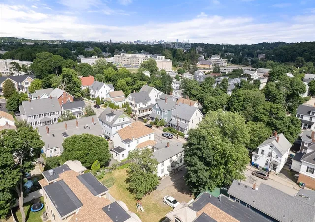 Homes for sale in Newton, MA | 35 Middle St, Newton, MA 02458 | MLS# 73546647