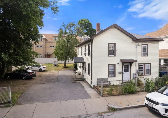 Homes for sale in Newton, MA | 35 Middle St, Newton, MA 02458 | MLS# 73546647