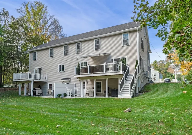 2nd image of 49 Maple St, Middleton, MA 01949