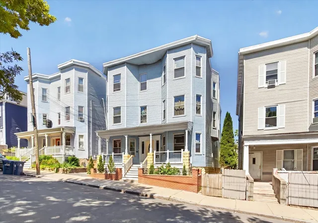 Homes for sale in Revere, MA | 34 Sumner St #3, Revere, MA 02151 | MLS# 73533867