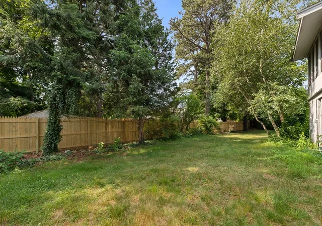 28th image of 65 Green Dr, North Attleboro, MA 02760 | MLS# 73550633