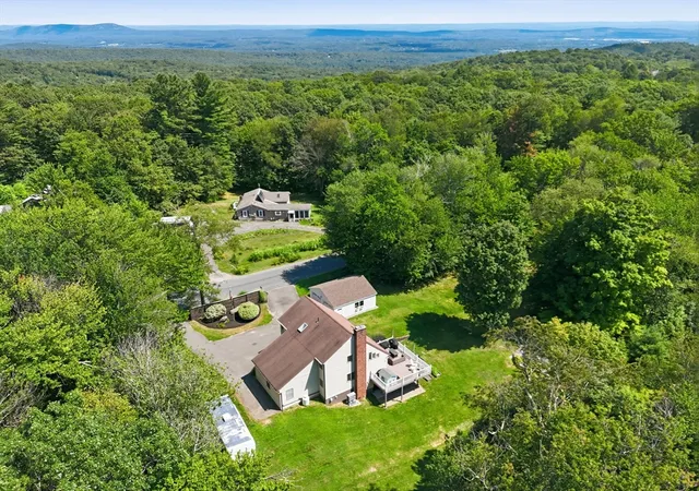 42nd image of 11 Pineridge Rd, Montgomery, MA 01085 | MLS# 73561431