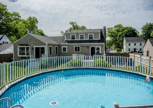 Homes for sale in Weymouth, MA | 64 Browning St, Weymouth, MA 02188 | MLS# 73528795