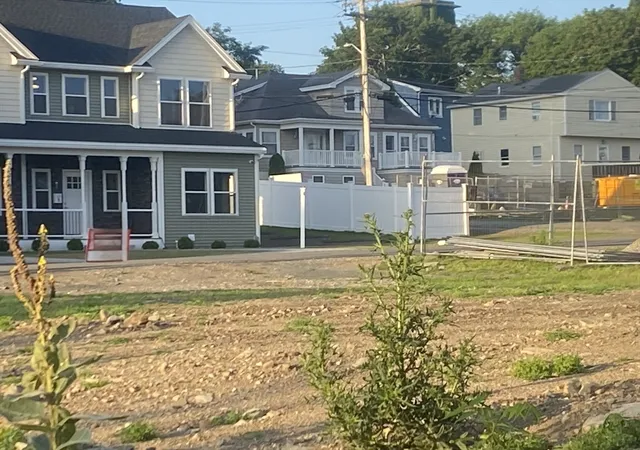 5th image of 6 Goddard Dr, Nahant, MA 01908 | MLS# 73548358