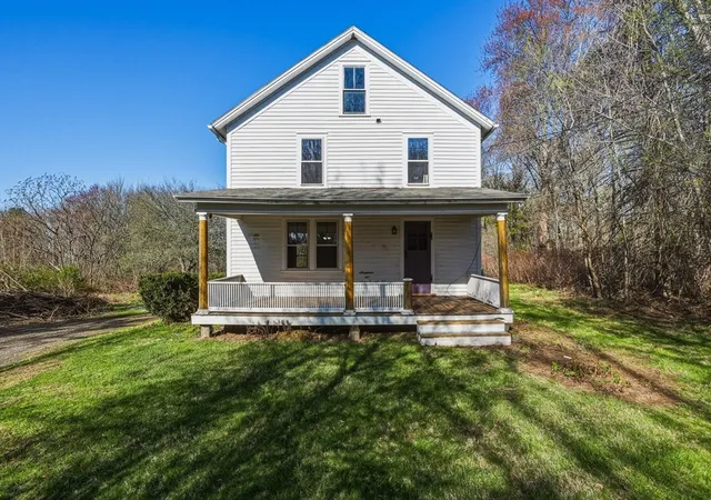 Homes for sale in Amherst, MA | 274 Sunderland Rd, Amherst, MA 01002 | MLS# 73507601