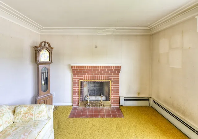 5th image of 131 Hartford Tpke, Shrewsbury, MA 01545 | MLS# 73543766