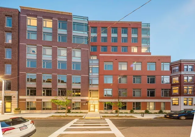 1st image of 43 Westland Ave #712, Boston, MA 02115 | MLS# 73549629