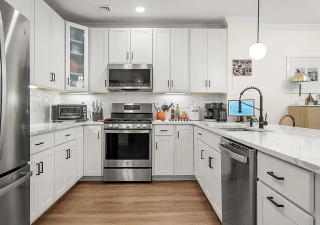Homes for sale in Medford, MA | 320 Middlesex Ave #D103, Medford, MA 02155 | MLS# 73520036