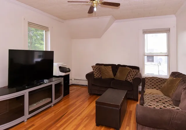 Listing Photo 4 - Condo for sale in building located at 110 5th St, Leominster, MA 01453