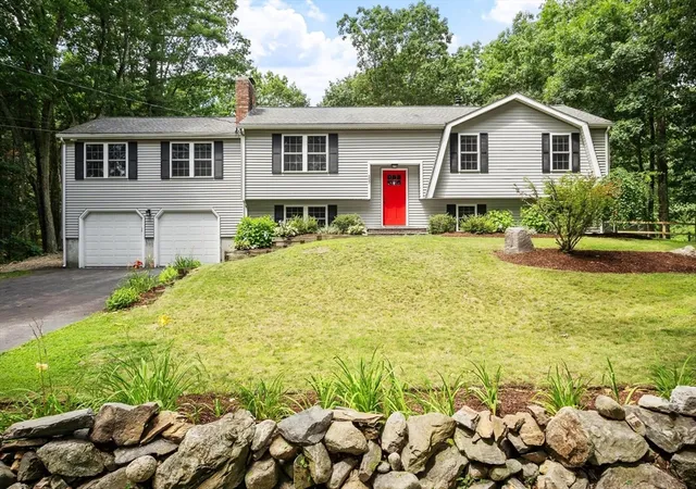 1st image of 597 Old Dunstable Rd, Groton, MA 01450 | MLS# 73559215