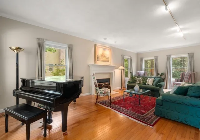 Photo 4 of Sale Pending at 36 Saddle Ridge Rd, Sudbury, MA 01776 | MLS# 73560542 | Listing updated on 2026-09-04