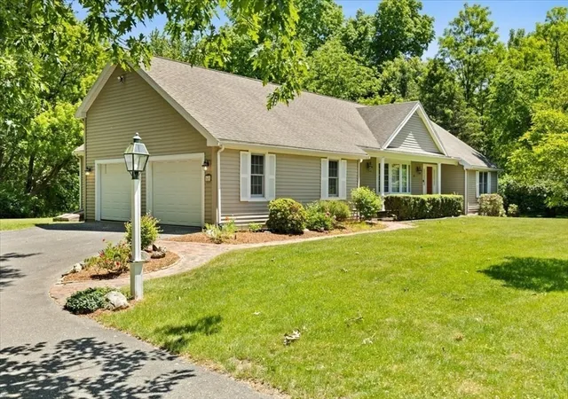 5th image of 68 Middleboro Ave, Taunton, MA 02780 | MLS# 73535984