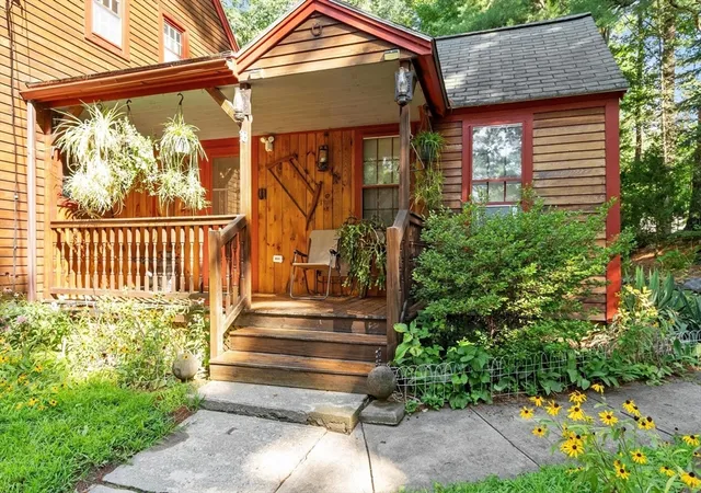 Photo 2 of Sale Pending at 38 Laurelwood Rd, Sterling, MA 01564 | MLS# 73560699 | Listing updated on 2026-10-07
