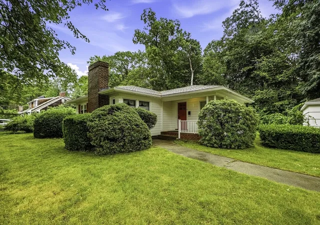2nd image of 6 Charles St, Wayland, MA 01778 | MLS# 73548720
