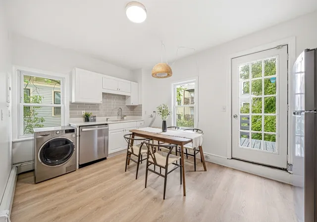2nd image of 14 Fairmont St #2, Cambridge, MA 02139 | MLS# 73559676