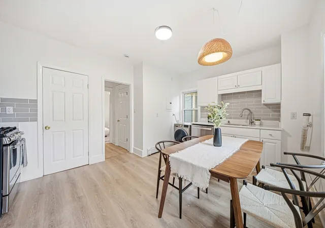 3rd image of 14 Fairmont St, Cambridge, MA 02474