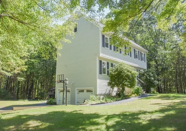 34th image of 163 Old Ferry Dr, Methuen, MA 01844 | MLS# 73533307