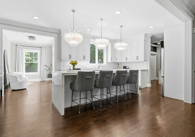 5th image of 2 Norma Way, Middleton, MA 01949 | MLS# 73558925