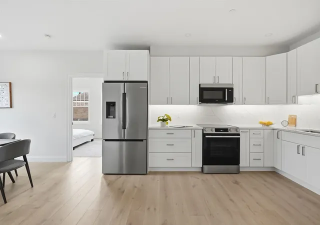 Homes for sale in Everett, MA | 66 Tileston St #5, Everett, MA 02149 | MLS# 73538568