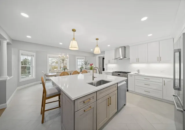 4th image of 19 Pauline Road, Marshfield, MA 02050 | MLS# 73510383