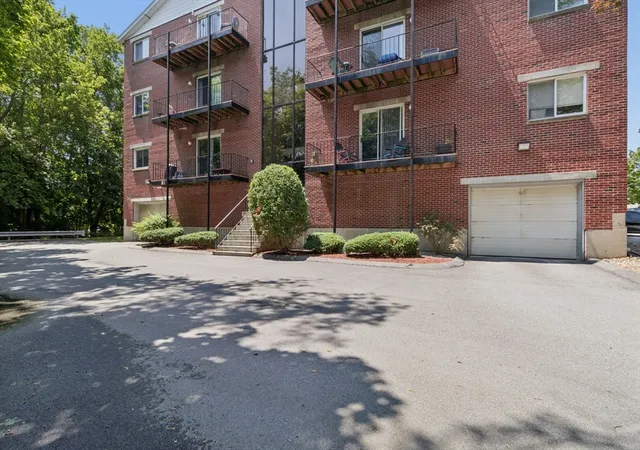 3rd image of 1508 Gorham #306, Lowell, MA 01852 | MLS# 73548188