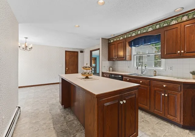 Photo 3 of Sale Pending at 28 Pine St, South Hadley, MA 01075 | MLS# 73555793 | Listing updated on 2026-09-17