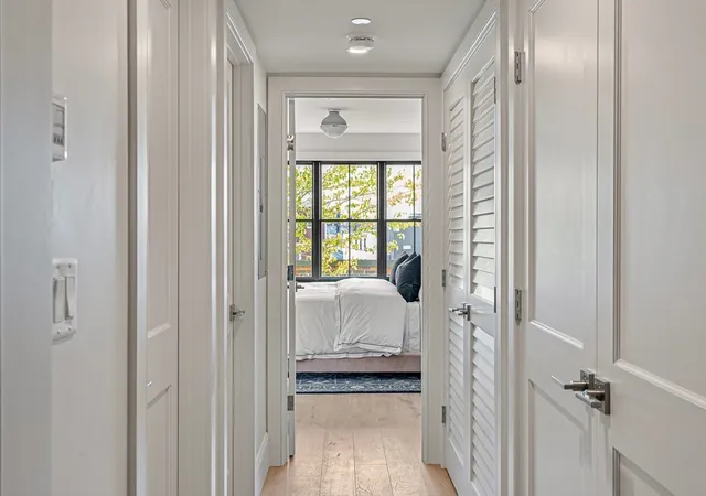 5th image of 421 Saratoga, Boston, MA 02128
