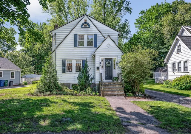 Homes for sale in Reading, MA | 24 Pinevale Avenue, Reading, MA 01867 | MLS# 73540027