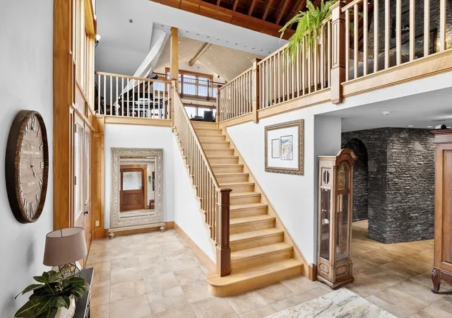 Photo 2 of Single family home for sale at 1 Masthead Ln, South Dartmouth, MA 02748 | MLS# 73560759 | Listing updated on 2026-08-11