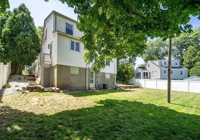 Homes for sale in Newton, MA | 16 Roundwood Rd, Newton, MA 02464 | MLS# 73544882