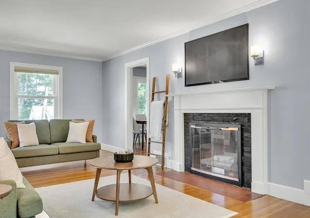 Homes for sale in Newton, MA | 16 Roundwood Rd, Newton, MA 02464 | MLS# 73544882