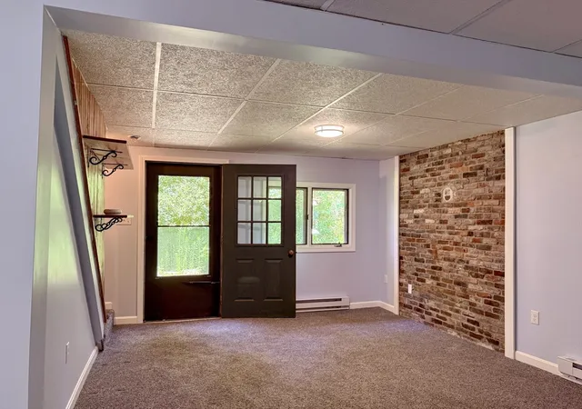 3rd image of 392 Mashapaug Rd, Holland, MA 01521 | MLS# 73547485