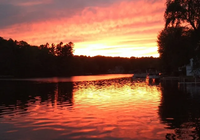 3rd image of 3 Lake Ave, Spencer, MA 01562 | MLS# 73550579