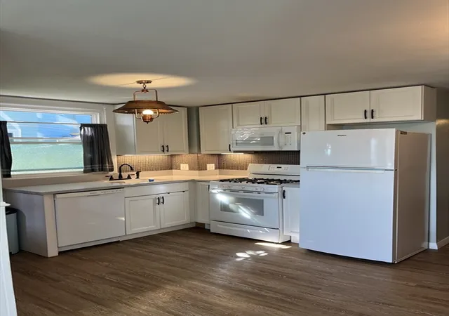 2nd image of 69 Summit Ave #1, Winthrop, MA 02152 | MLS# 73562209